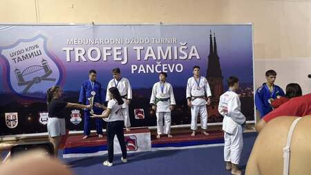 Mladi judoisti Judo kluba Ippon Kamnik na Pokalu Tamiša v Beogradu (4)
